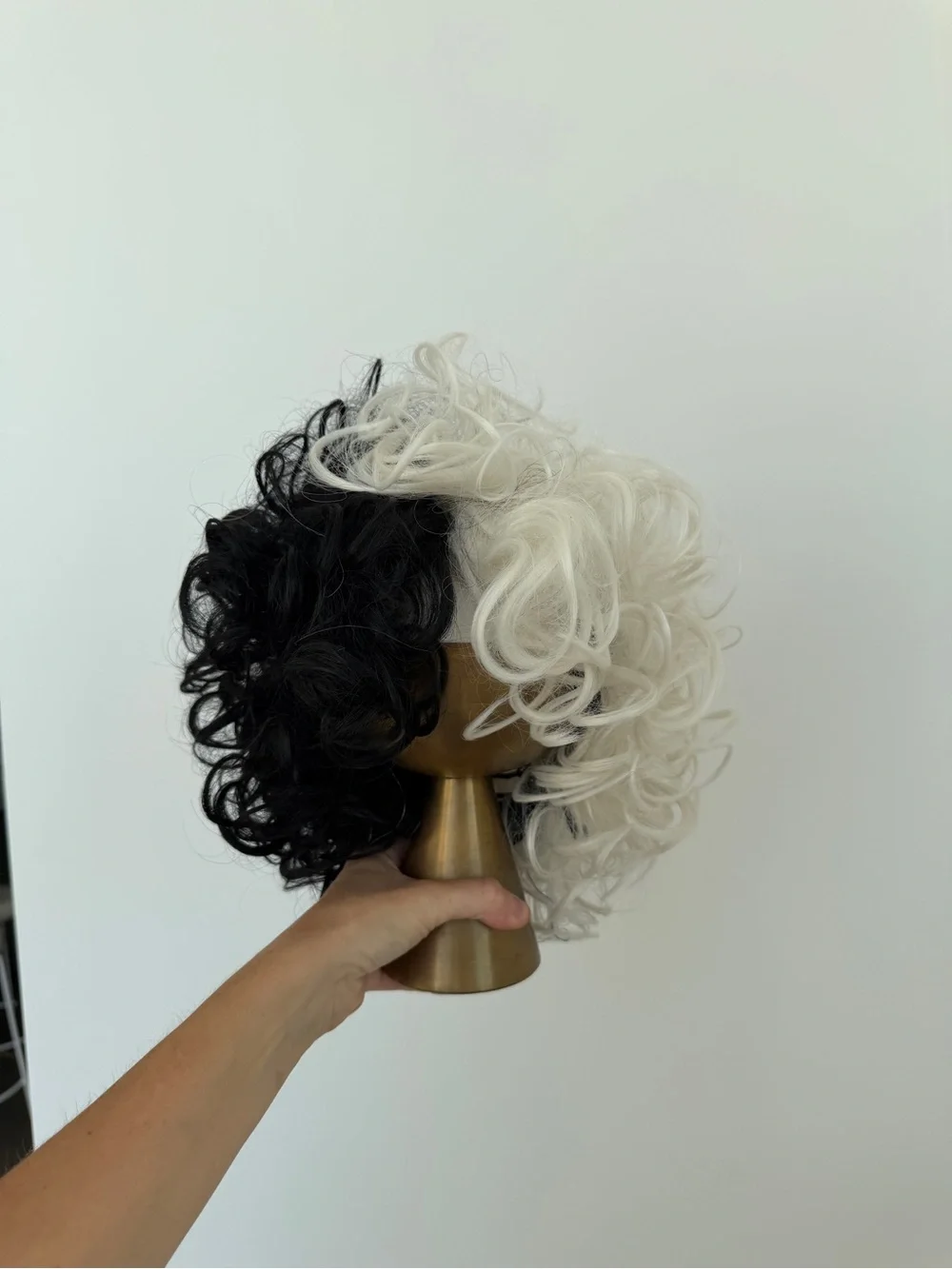 Cruella Deville Wig Halloween
